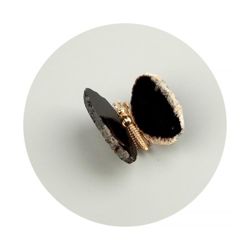 Hb9b18b7952b64af18e05215d72107141P 10