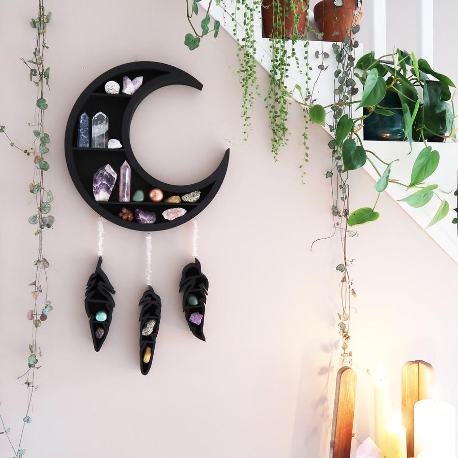Dreamcatcher moon shelf